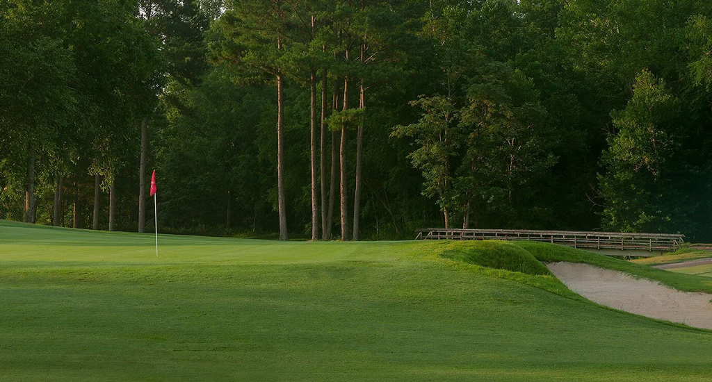 cross-creek-clubhouse-sunset
