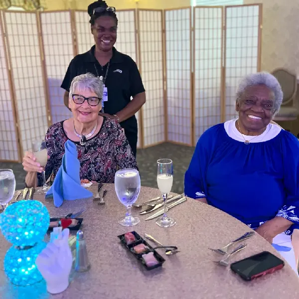 RidgeCrest Mount Airy NC | Dining 3