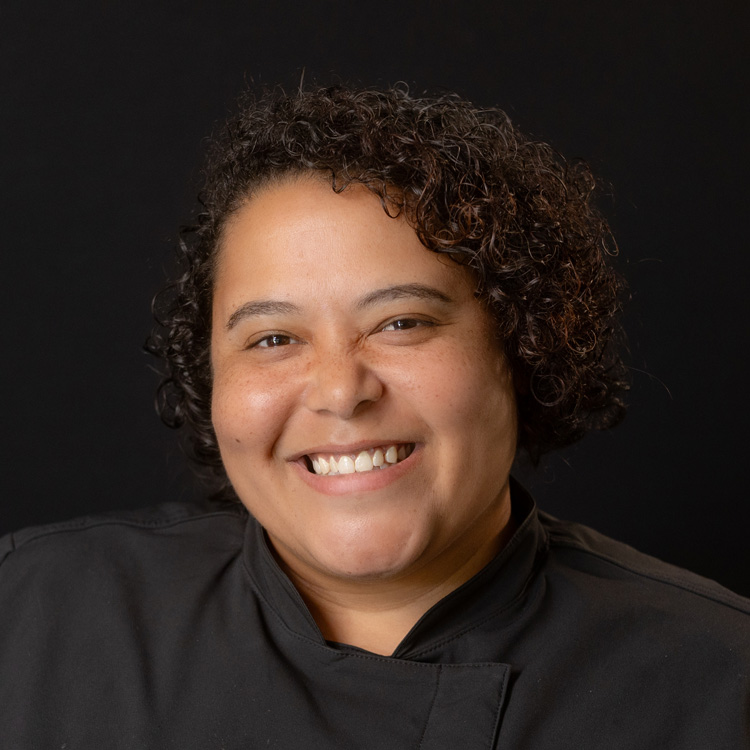 Dianna Lightbourne Headshot